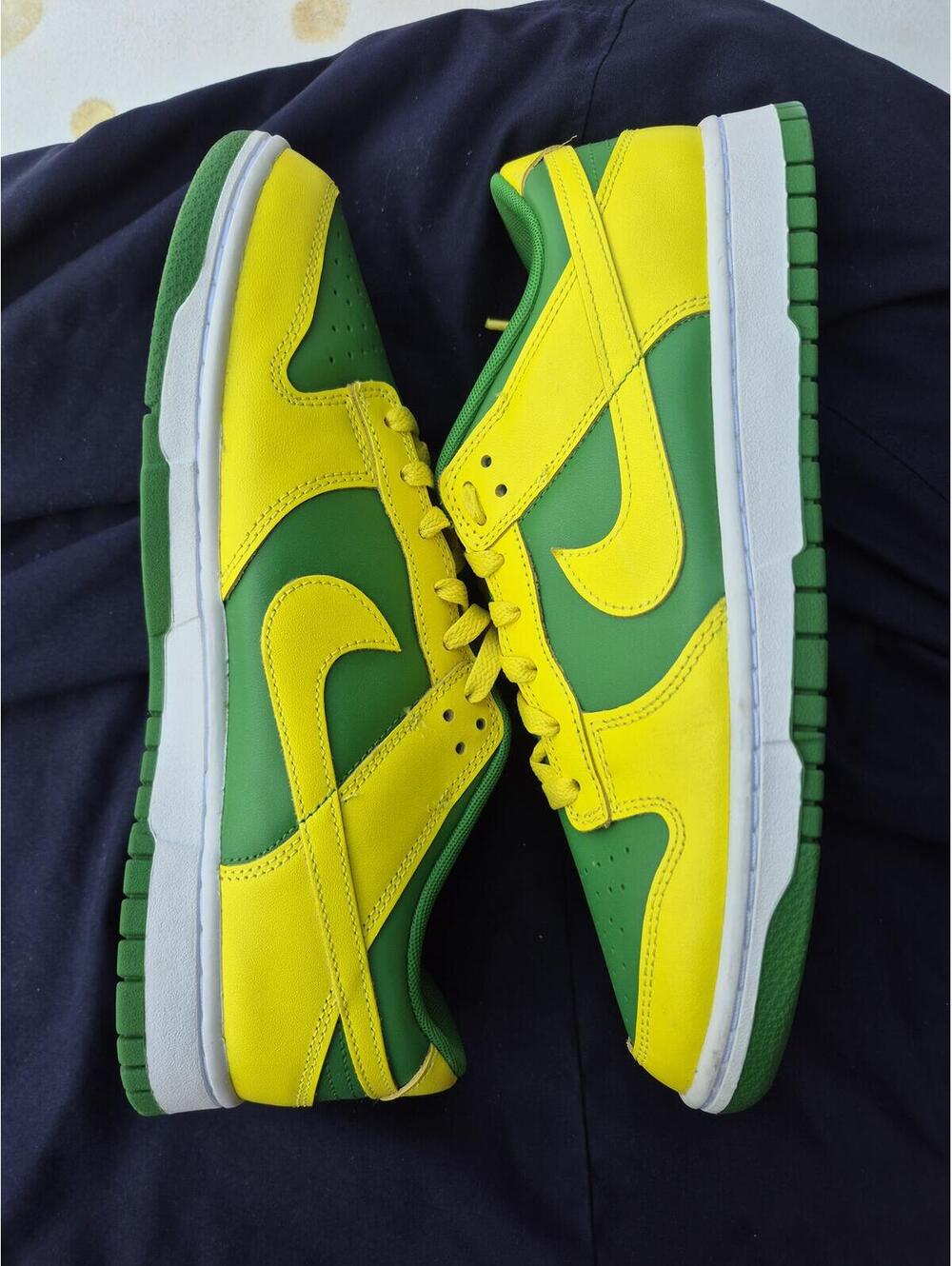 Nike Dunk Low 'Reverse Brazil size 11 Pre-owned - No Box